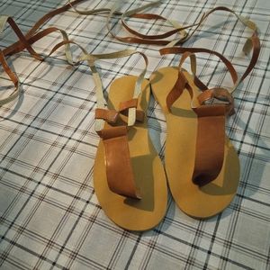 GIBOBBY Strappy Sandles